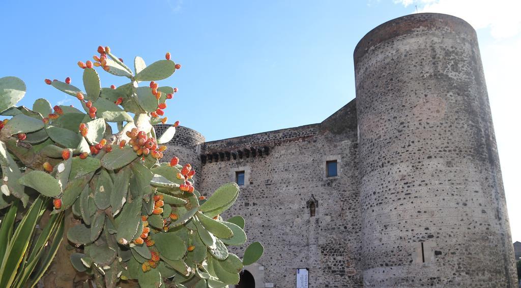 B&B La Vetreria Almaru Catania Bagian luar foto